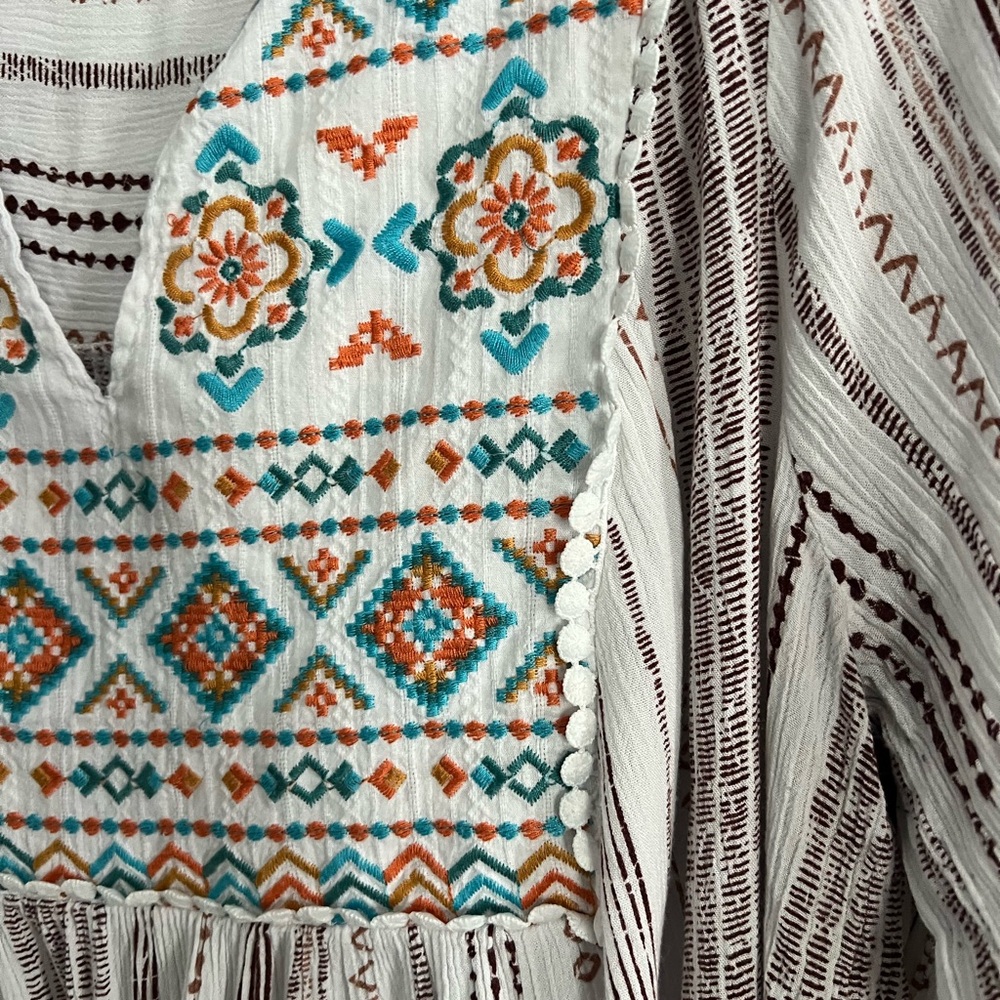 Savannah Jane Boho Bib Embroidery Blouse Ivory Mocha size 2X - Picture 6 of 10